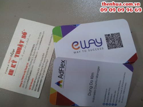 Hướng dẫn kỹ thuật in name card nhựa trong đẳng cấp