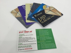 In thẻ nhựa Vip cao cấp để tỏ lòng tri ân khách hàng thân thiết cho Trung tâm xe hơi Ford